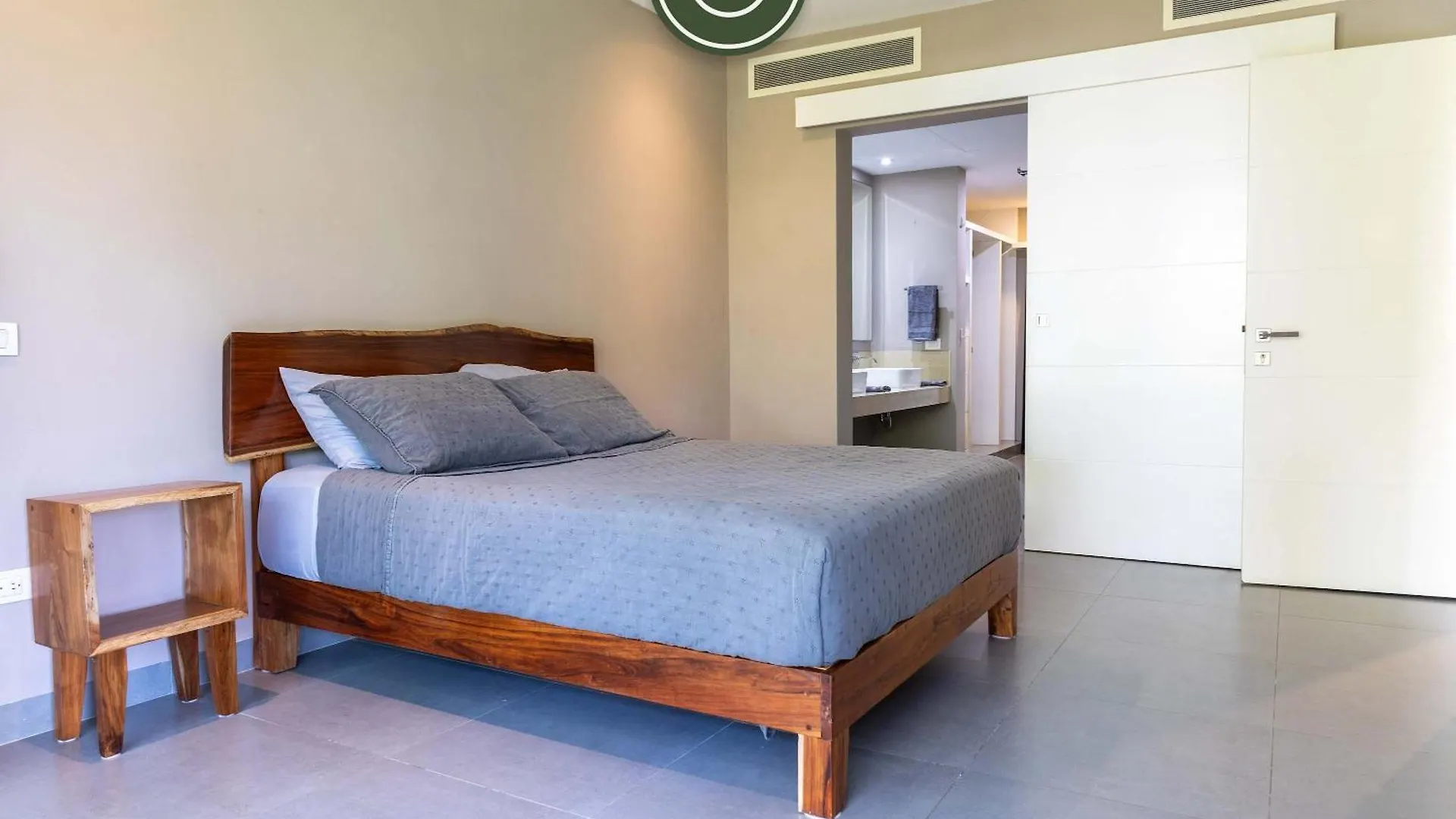 Ocean 2 Bedroom Condo In Playa Carmen - Beachclub Playa del Carmen